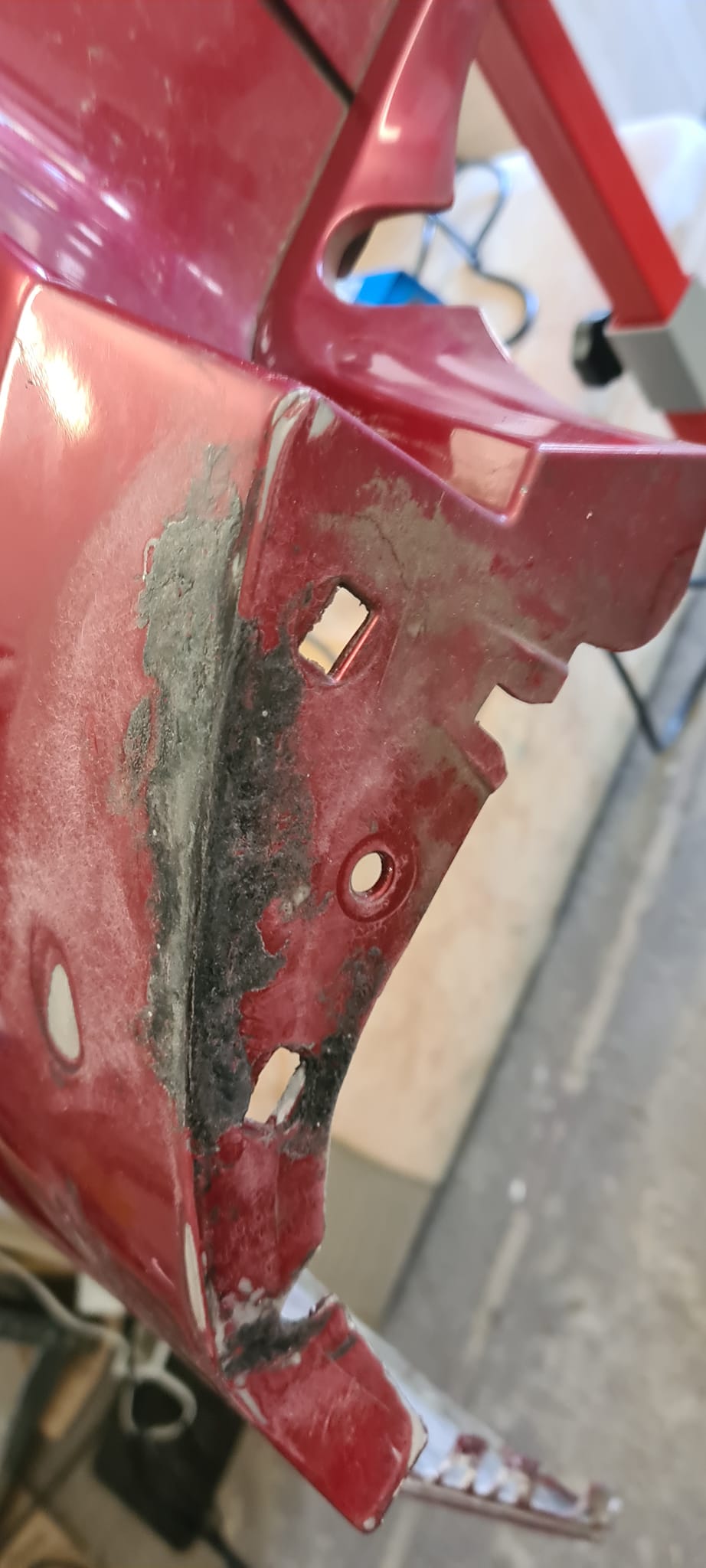 Naprawa plastiku Pyskowice 8 Naprawa i wzmocnienie zderzaka samochodowego Pyskowice